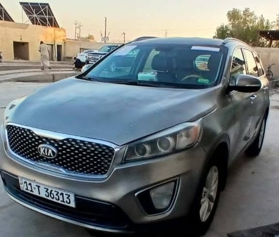 سورنتو 2016 امريكي حادثه بنيد فقط بدون دواخل رقم بغداد  السعر 140  هاتف   ***********
