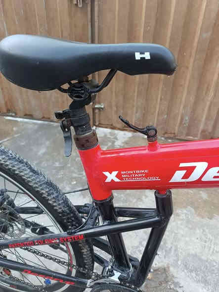 بايسكل جبلي
كامل اي عطل مابيه
السعر 65.000
العنوان ابي غرق
حي السلام قرب مدرسة الصقور
***********
