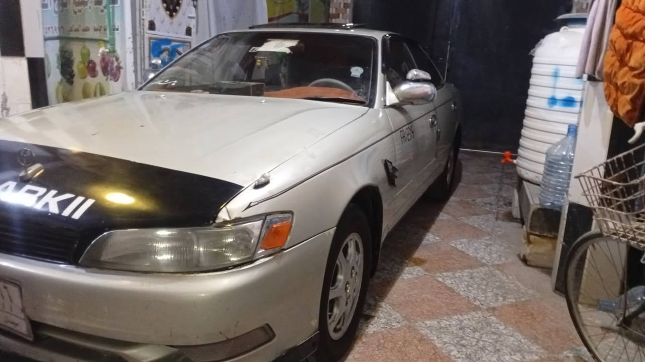 السلام عليكم سياره مارك نفخ موديل 95مكفوله بس بيه دحجه من كدام وسنويه ال 2030 وبمحرك بي ضعف السعر 70 وبي مجال ***********
