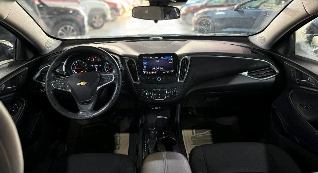 شوفرليت ماليبو
موديل 2024..موصفات LT
ماشي 29 الف..
حادثها جامرلغ واحد فقط 
والبلاد موجود تكدر اتعدله 
رقم كاتى..
سعر 120$.موجود بكركوك 
***********
