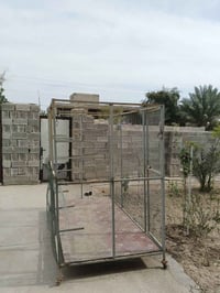 قفص للبيع سعر خاص او الاتصال 07765770664