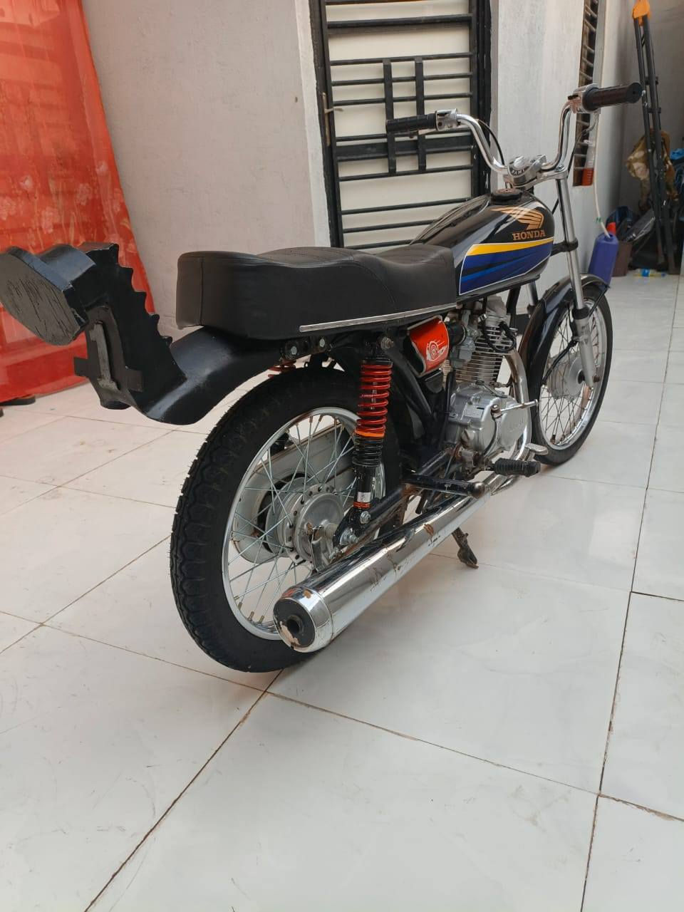 سلام عليكم مكلف بل نشر دراجه البيع رقم صحبه ***********
