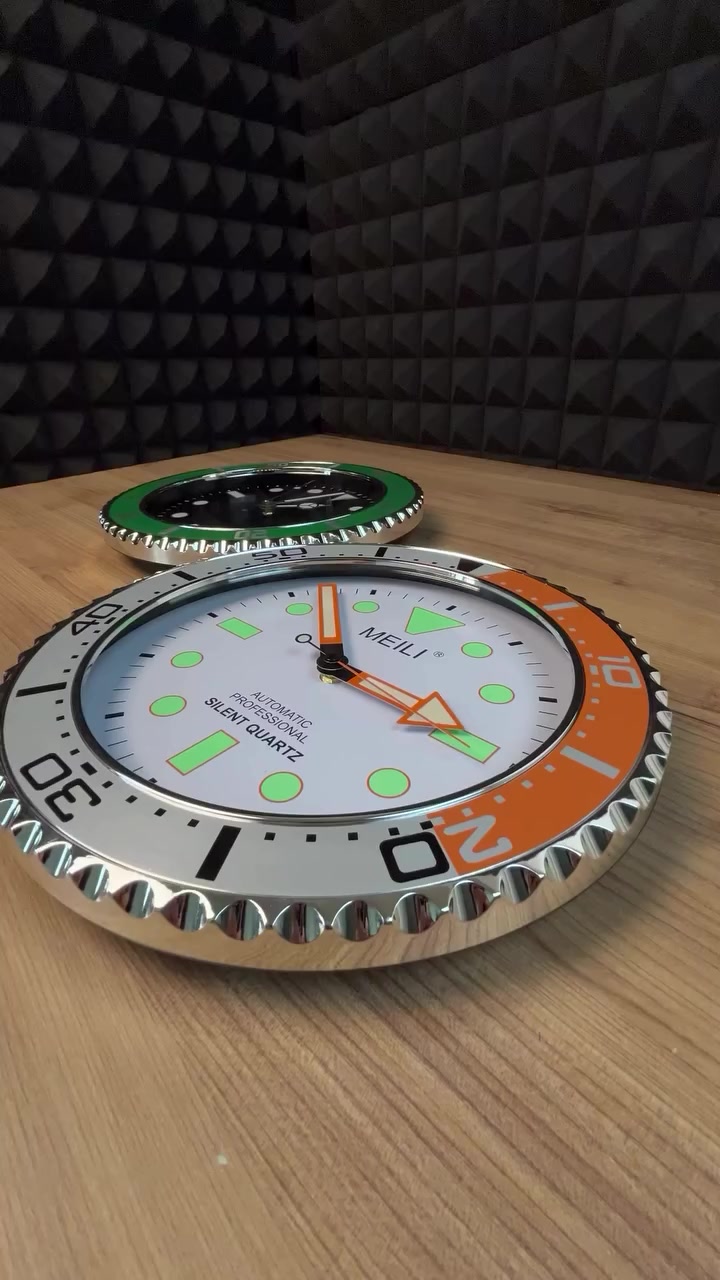 اذكر الله +صلي على النبي 🔥🤍
افحص اي طلب مني قبل لاتستلم لضمان حقك لان حقك يهمنا✨🔥

ساعة جدارية بتصميم ساعات رولكس

الاستخدامات

تُستخدم كساعة حائط لعرض الوقت بدقة داخل المنزل أو المكتب.

مناسبة لغرف المعيشة، غرف النوم، المكاتب، المقاهي، وصالات الاستقبال.

قطعة ديكور مميزة تضيف لمسة فخامة على الجدار بفضل تصميمها المستوحى من ساعات رولكس الكلاسيكية.

مثالية لمحبي الساعات الفاخرة والديكورات العصرية.

المميزات

تصميم فاخر مستوحى من شكل ساعات Rolex Submariner  GMT الكلاسيكية.

إطار معدني بارز مع حواف تشبه إطار الساعة الأصلية (Bezel Design).

عقارب ومؤشرات واضحة مع طلاء مضيء لسهولة القراءة.

حركة Silent Quartz هادئة بدون صوت مزعج.

واجهة زجاجية شفافة تحمي الساعة من الغبار.

تصميم ثلاثي الأبعاد يعطي شكل ساعة يد كبيرة على الحائط.

يتوفر بعدة ألوان جذابة

تعمل بواسطة بطارية AA واحدة.

محتويات الصندوق

ساعة حائط بتصميم ساعة رولكس.

علبة كرتونية للحماية أثناء النقل.

الملاحظات

البطارية غير مرفقة مع المنتج.

يفضل تركيب الساعة على مسمار ثابت في الجدار.

أبعاد الكرتون

الطول: 31 سم  العرض: 4 سم  الارتفاع: 31 سم
السعر 25الف والتوصيل مجاني لجميع محافظات العراق🔥🔥🔥🔥
#ساعات #ساعات_جدارية #ساعة_جدارية_كبيرة_حائط #العراق #اكسبلور_explore


**إذا كنت صاحب هذا الإعلان وتريد حذفه لأي سبب، رجاءا أرسل رسالة إلى الدعم الفني**