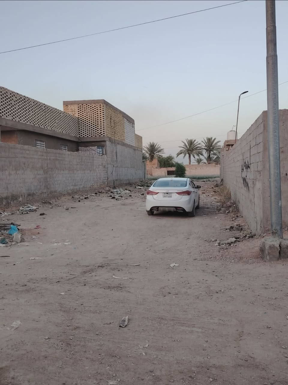 للبيع
عرصه طابو زراعي سند ٢٥
المساحه ٤٠٠ متر
السعر ٣٨ بي مجال بسيط
متوفر كافه الخدمات ماء + كهرباء + تبليط + اناره
العنوان / نيسان مقابل شارع السبيس ( شارع مدرسه در النجف)
لاستفسار *********** واتساب
