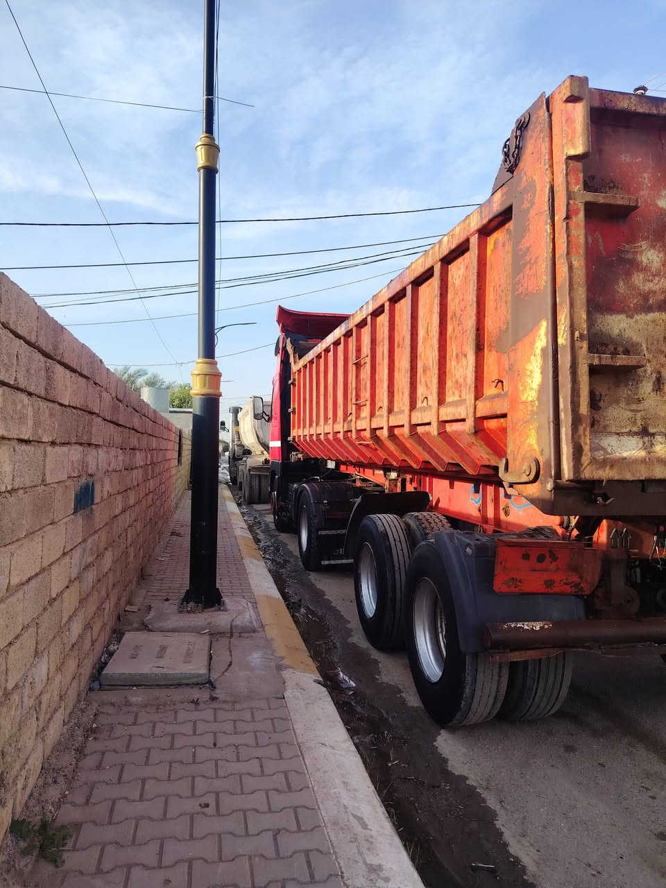 *********** 
فالفو.البيع موديل 2000
