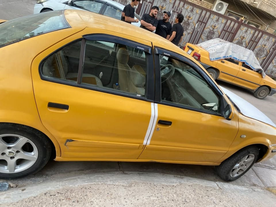 سلام عليكم سمند ٢٠١١للبيع
سياره ترايها حلو كير مكينه حلوات لا تنقيص ولا تبخير 
حداده ١٠٠٪؜ بس يرادله ترتيب شويه تخم تاير ويا كب 
وقم بغداد انكليزي هيئه وغرامات مصفر 
سعرها ٢٥
رقم ***********
