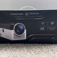 Magcubic HY450 • فائق القصر • دعم 8K