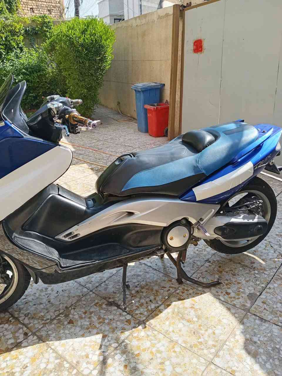 كلج دهن رياضي
كلجات مالوسي أصلي 
صالنصه بروكس رياضي طرب
دوشمه رياضي 
سبايدر رياضي 
عنابير يدات و يدات بريك رياضي 
الدراجه كفاله كفاله عامه من كلشي
الدراجه شلعه اذا ما تبطنش بل تبليط و معدل 180 اني خسارلك 
دهن كله أمزويل بنزين كله محسن
ماشيه الدراجه 49 الف كيلو
( الدراجه نضافه 100/100 مال رمبه )
السعر 20 ورقه قفل مابيها مجال ابد ابد الي مو شراي لا يتصل عليه مكاني كاظميه
***********
