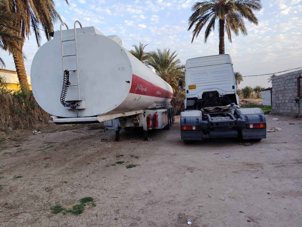 اكسور موديل 2007
حجم 1843

كير مكينه اكسن شاصي كفاله

السعر $325 وبي مجال 

للاستفسار ***********
