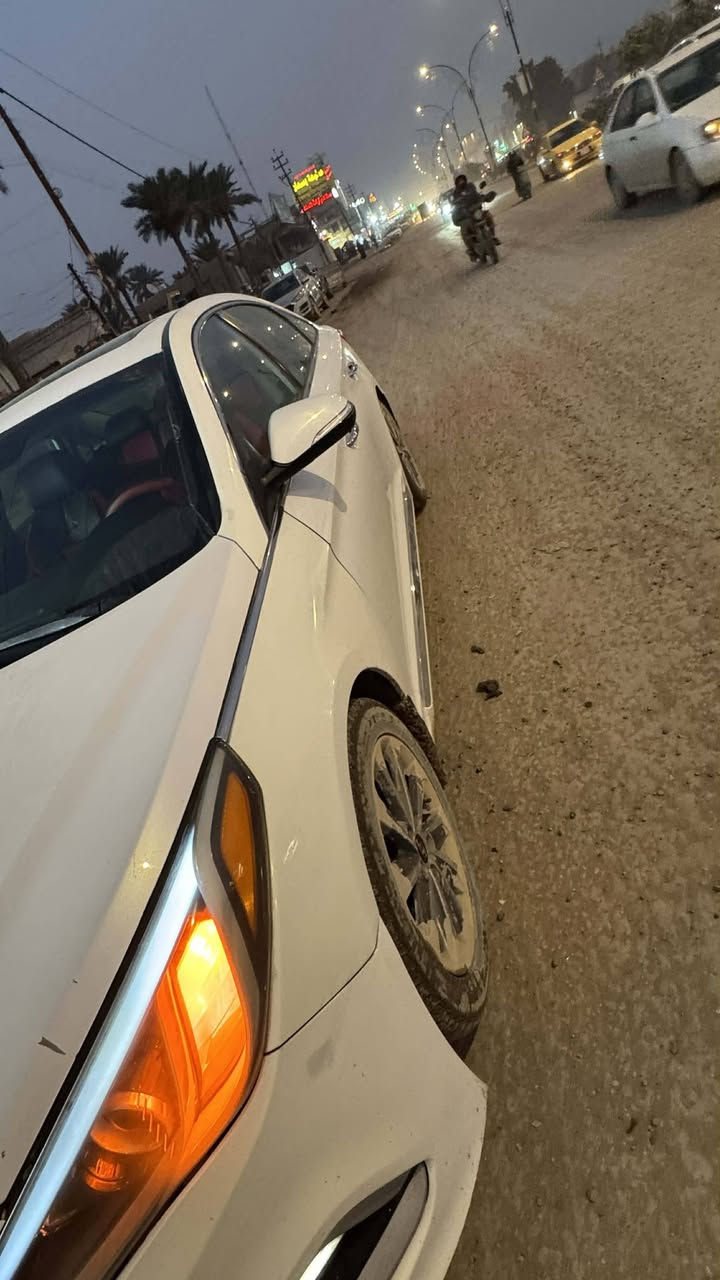 سلام عليكم
سوناتا  سبورت للبيع موديل 17 امريكي   
محرك جي دي اي 2400 معلي كازكت   ومبرمجه علمود الدونز 
كير محرك مكفول 
حداديه 80/100    
فول مواصفات  
حادثه جاملغين او بنيد  وبيه شبر تكشير بدايه القماره   
114 وبيه مجال قليل  
مكانه حله  مكلف بلنشر  للاستفسار الاتصال ع الرقم 
#***********
