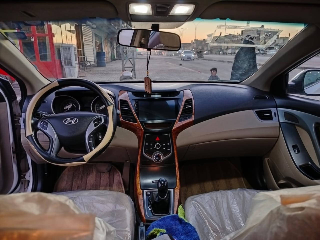 النتر مديل 16 كفاله عامه عدا بارد باب السايق العنوان بابل كامل مواصفات عدا البصمه السعر 127 وبيه مجال قليل ***********

