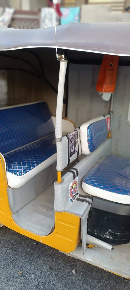 السلام عليكم تيك توك للبيع موديل 20 مكاني بالشعب سعر ب 6:30 تيك توك باسمي رقم الهاتف*********** اتصال
