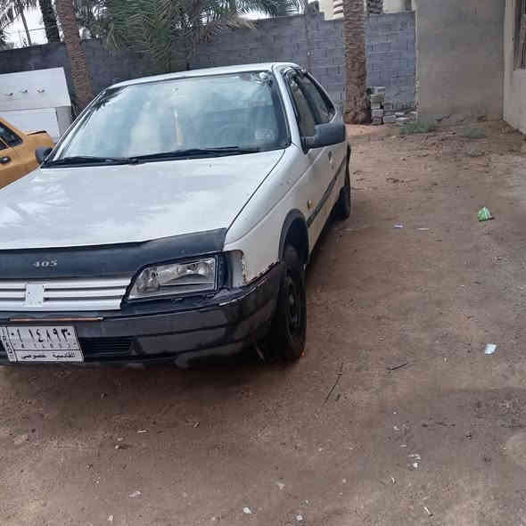 السلام عليكم سياره لبيع بيجو روا2009الرقم قادسيه السعر 19وبيها مجال كربلا الراهميه معمل الببسي***********
