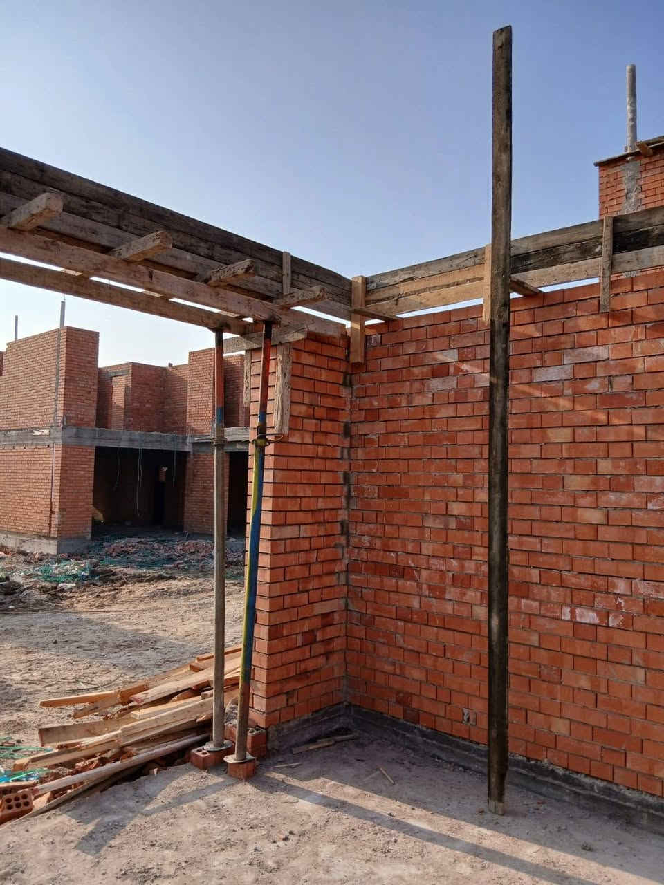 اليقين للمقاولات العامة بناء بالنقد والقصد للاستفسار زورو موقعنا تقاطع درويش قرب قاعة بغداد للمناسبات ***********

