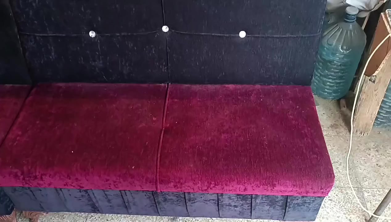 قنبات كوفي للبيع  👍🏻
السلام عليكم 
عدد 20 قطعه 10 خانت ✨
خشب عراقي جيد جدا مستعمل ثقيل 🔨
اقماش اسود واحمر مستعمل بس نضيف مبين بل فيديو 
اسفنج جيد جدا 
فصال حديث ❤️‍🔥
السعر قطعه الواحده 35 فقط
الاستفسار اتصال فقط على 
***********
*********** 
لدينا كافة انواع الفصالات حسب الطلب  بسعر مناسب
عنواني موصل جانب الايمن
