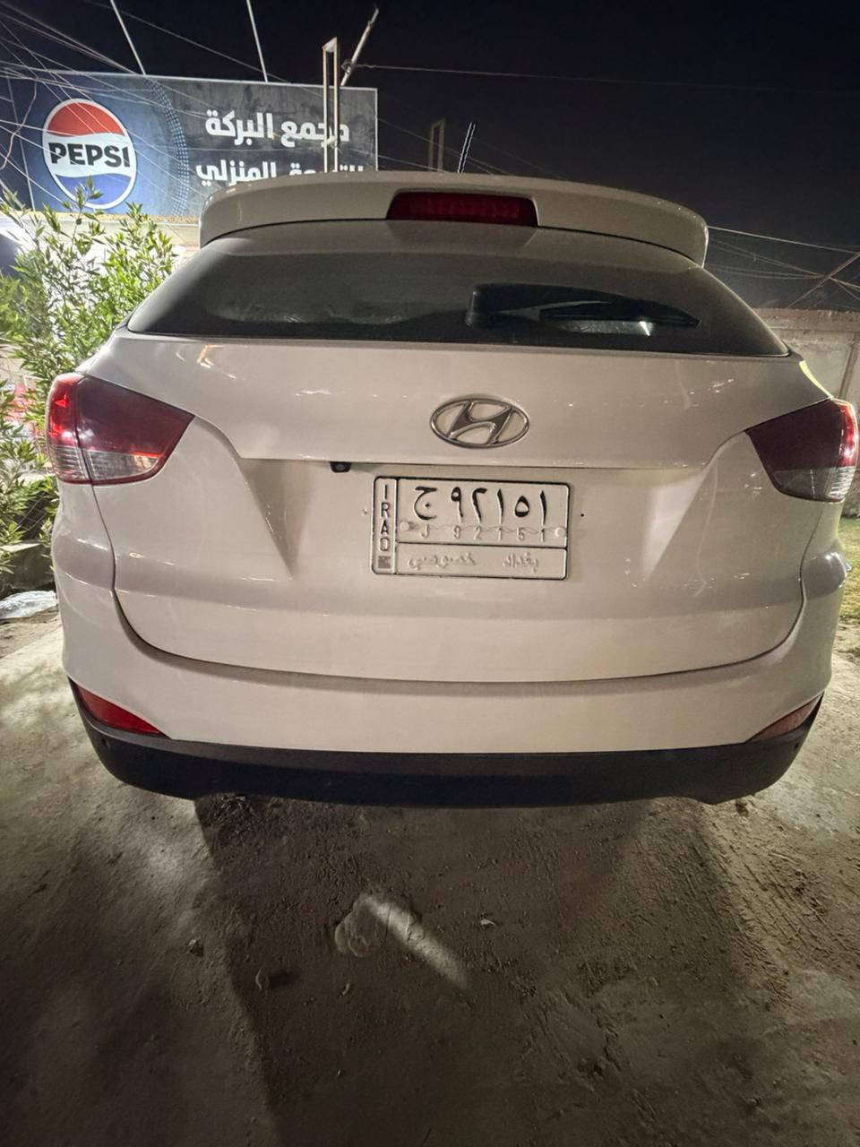 السلام عليكم
توسان ٢٠١٣ كويتي فول مواصفات بصمة بانورما بصمة ابواب تحكمات ستيرن
بيها ٣ قطع صبغ باب الصدر والي ورى وباب الصندوق
كير ومحرك مكفولات 
ماشية ١٢٧ كم
تحويل ثاني يوم
رقم بغداد ومكان السياره بغداد
السعر ١٣٥ وبيها مجال 
للاستفسار 
***********
