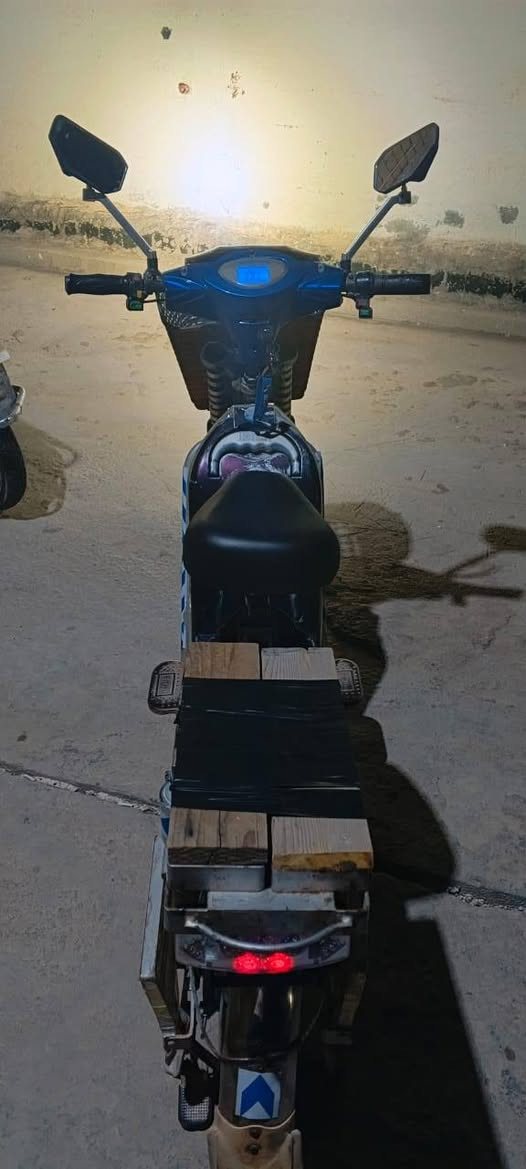 سلام عليكم شباب باسكل شحن بطارياته نضيفه شغال من كلشي كامل البيع المكان الخالديه اني مكلف بل نشر الي يريده يجي خاص انطيه رقم صاحبه سعر 300بيه مجال


**إذا كنت صاحب هذا الإعلان وتريد حذفه لأي سبب، رجاءا أرسل رسالة إلى الدعم الفني**