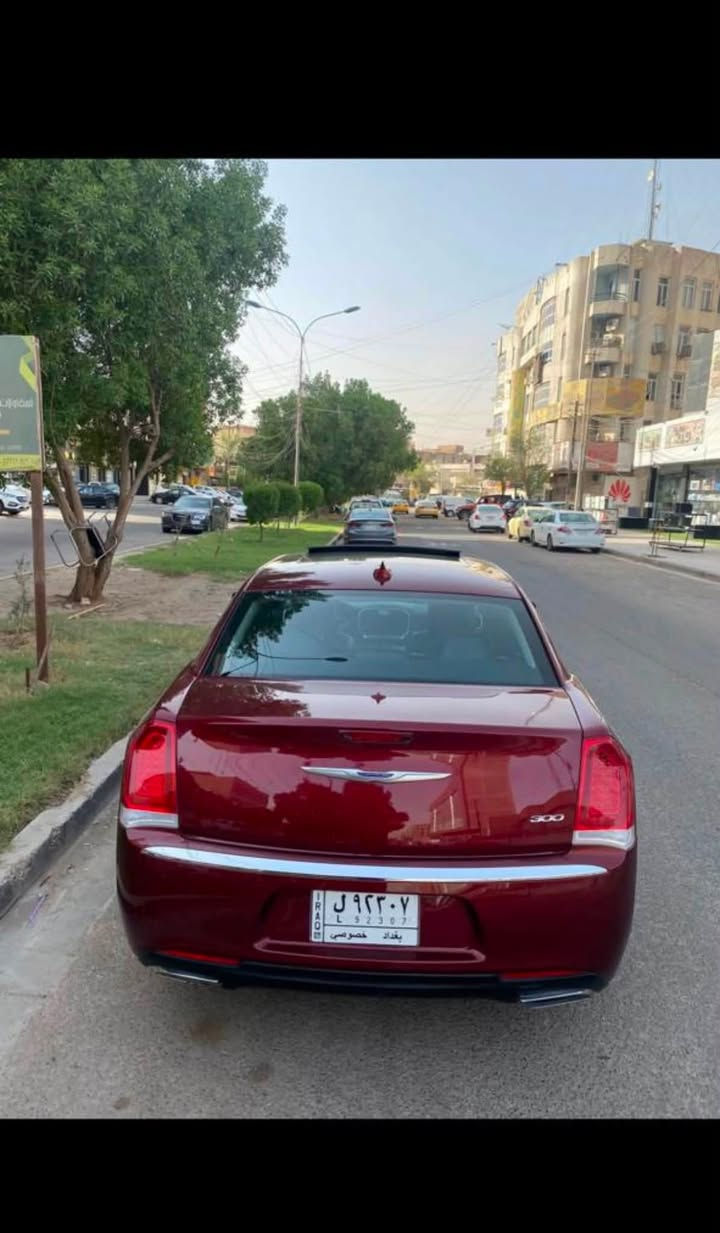 السلام عليكم
اوباما ٢٠٢٠ فول مواصفات ماعدة الرادار الامامي ضربتهة جاملغ وبابين مبدلات ٥٥ ميل ماشية ب ٢٢ وبيها مجال مكان بغداد رقم ***********
