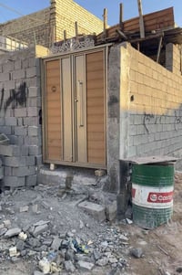 بيت لبيع هيكل 100 متر بحي البتول شارع بيت دايش07713044906