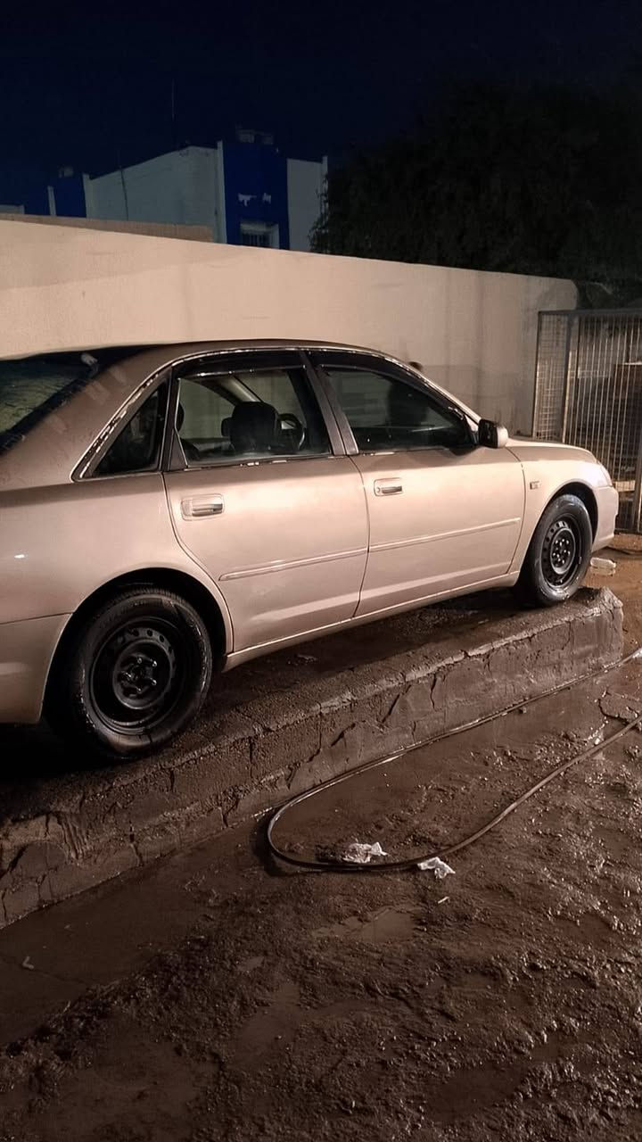 سيارة افلون خليجي 2001 سنوية جديدة 2028 سيارة نضيفة رقم بصرة الماني تخم تاير جديد حدادة جديدة تدفئة تبريد باتري جديد 
كير مكينة مكفولات كهرباءيات شغالة لايت زنون مصبوغة عام للجمايلةبسبب جراد سيارة جاهزة مكان السيارة ميسان 
الشراي يتصل على هذا الرقم 
*********** المداور خلال اسبوع السعر 80 وبيها مجال
مكلف بل نشر
