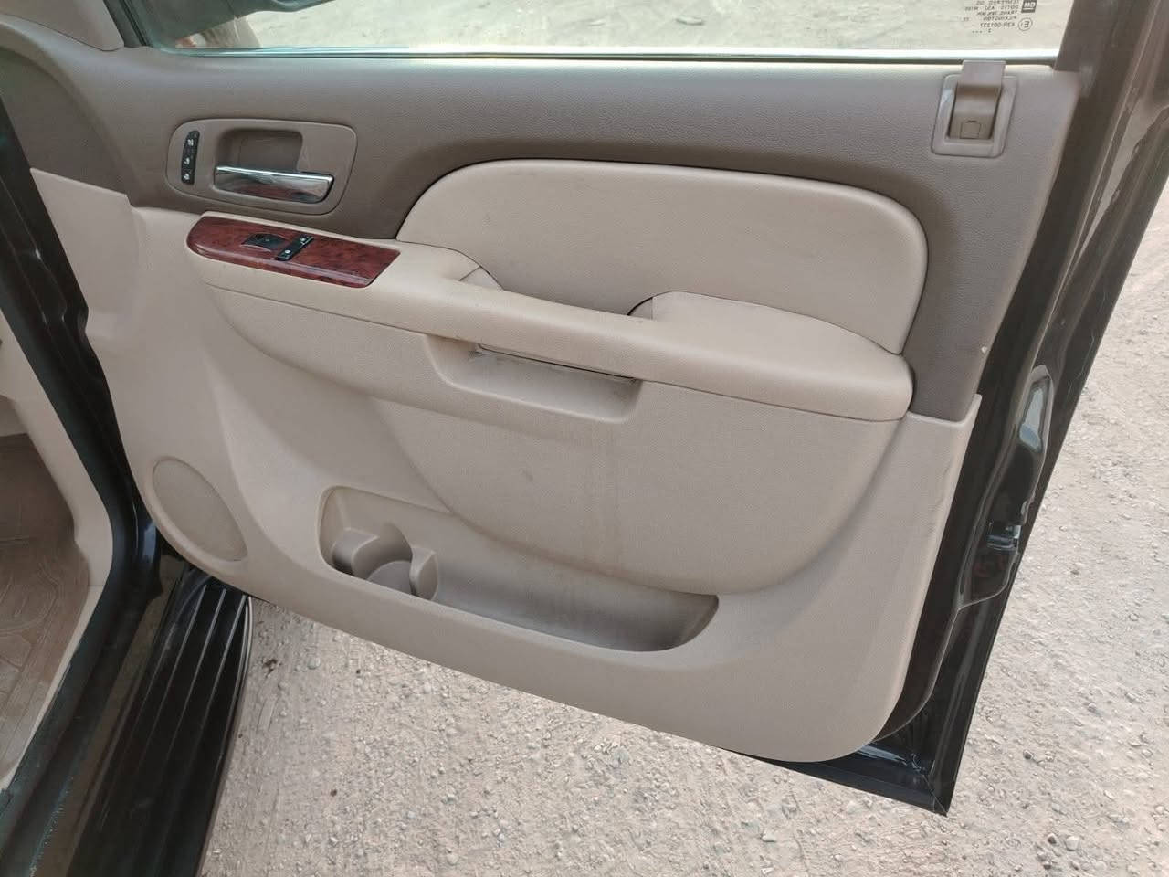 سلام عليكم تاهو خليجي مديل 2013 مكفوله كفاله عامه ابسمي السعر 265 الاستفسار اتصل عله الرقم ***********
