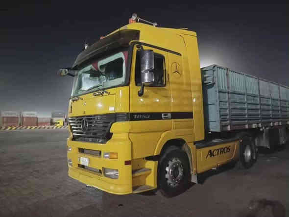 سياره لل البيع سياره مكفوله 1853✈️ اكتروس ميكا سبيس موديل2001 / ***********
