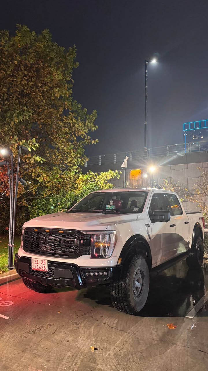 فورF150  سياره كلين بدون صبغ 
موديل 2023 
ماشيه سياره 5 ميل
سياره مرقم اربيل جاهز 
سياره بيها بس ارباك استيرن طاك
8 بستن نص موصفات 
السعر 350 
***********
*********** أربيل, العراق
