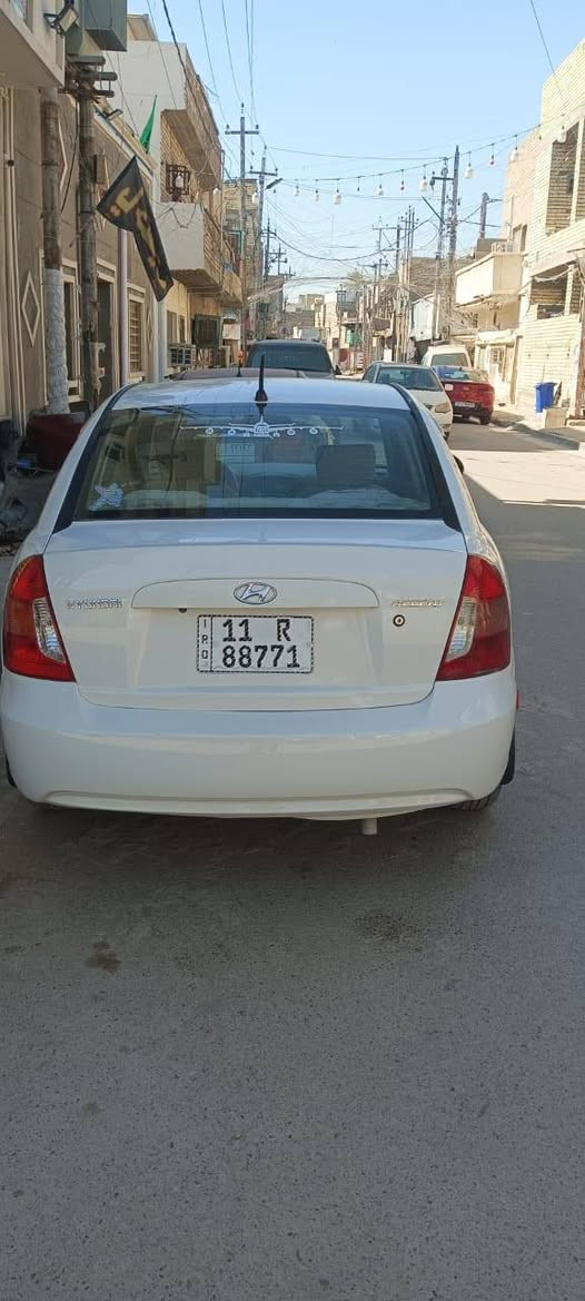 السلام عليكم سياره اكسنت للبيع موديل 2010 وارد خليجي محرك 1600سياره جاهز مابيها نقص سياره مال بيت بسمي تحويل ثاني يوم السعر 85 بيهه مجال بصيط العنوان  المنصور ساحه اللقاء الاتصال علا الرقم ***********
