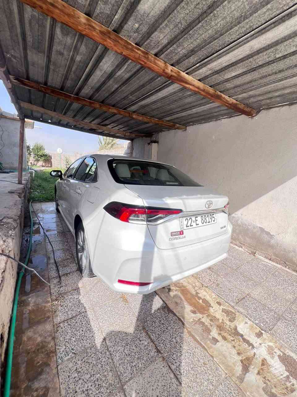 كورلا موديل 23 اربيل خليجي 1800 بانزين ساز نص فول
بعدها بضمان الشركة 
بيها قطعتين صبغ بنيد وبابا الخلفي عكس السايق وبيها تكحيل بالجاملغ الامامي 
شرط التحويل 
السعر 152
العنوان واسط تاج الدين
***********
