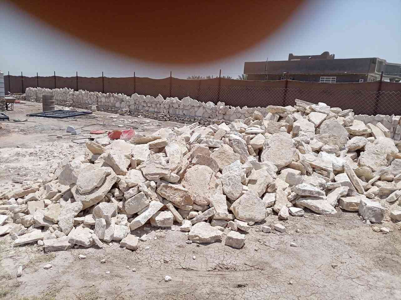 يالله الهم صلي على محمد وآل محمد مستعدون التجهيز الحجر بأنواعه بها أسعار مناسبه ***********
