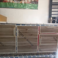 كاونتر ثلاث قطع للبيع ومجمده وبوفيه للبيع العنوان حي التراث شارع الشبك...