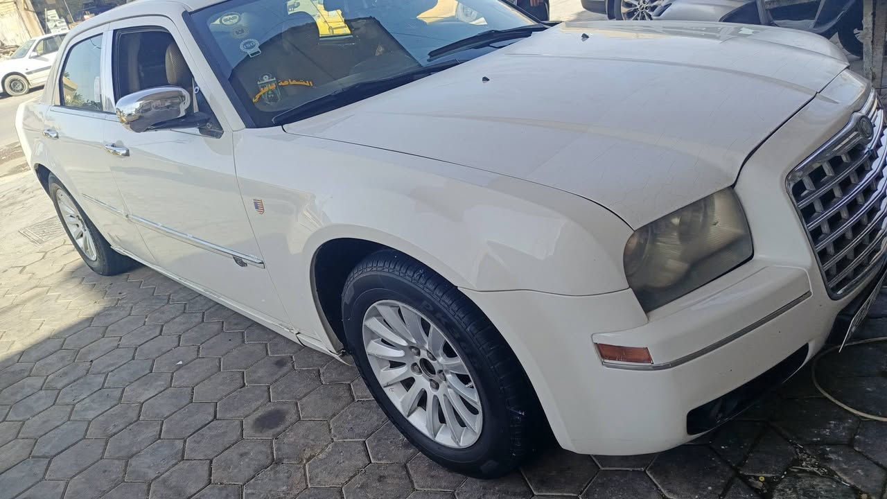 أوباما للبيع رقم اربيل انكليزي موديل 2008 .... وارد كندي اصل 3500 ABSصغير بس منزللها برنامج ب75ألف  حادثها بالعراق باب خلف باب الصدر ومعمره نفس الباب ومبدل بيها جاملغ الأيمن الأماي بيهه قطع صبغ 4 لو اكثر ابيع احزام لا اتعبك ولا أتعبني سياره مكينه تبخر مكفوله شواصي ولغوده كمبريسر جديد قايش تايمن كيس جديد قايش خارجي وضواغط ورولات كلهن جدد حداديه 80 بالميه كهربائيات شغاله كروز مثبت سرعه شغال تايراتهه 70 بالميه بيهه زنون اصفر عالي ....رجاءآ الشراي يقرأ المنشور زين يلا يتصل وليكلي شبيها مابيها بعد راعيها بالبصره باسم عربي شرط التحويل ماكو وكاله السعر 102 وبيهه مجال  للاتصال *********** 
مكان السياره كوت واسط
