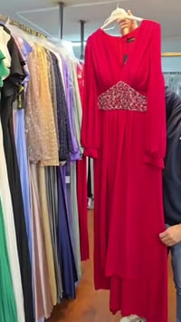 فساتين سهره • تقيلة • ٢٠٠قطعة