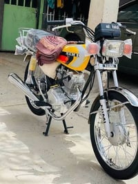 دراجةنامه أصلي سعر 350 قفل متوازي عندي ضرف 07801179614