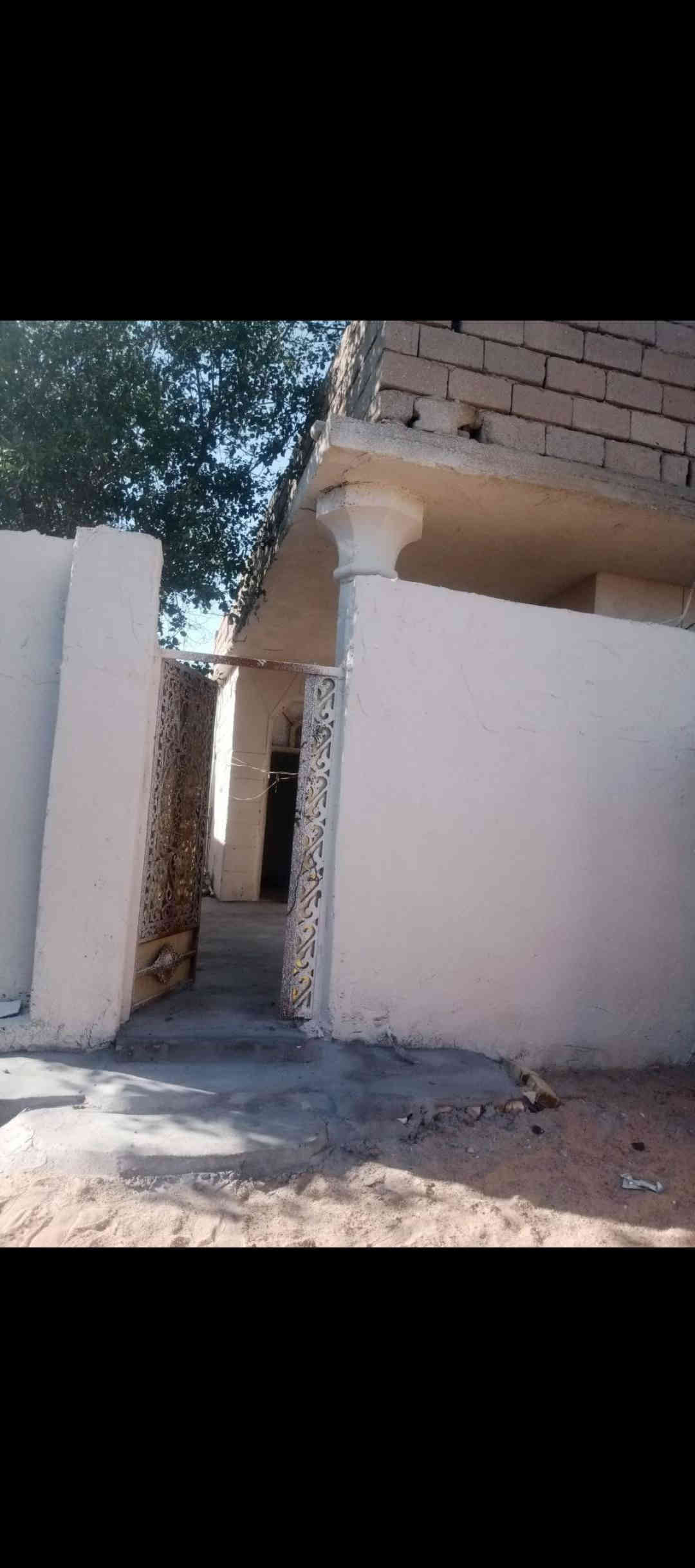 السلام عليكم احبتي .... 
للاستفسار الاتصال على الرقم:***********
🛑يتوفر بيت في أبي الخصيب منطقه أبو الجوزي يبعد عن السايدين وقبه أبو الجوزي أقل الربع كيلو طابق واحد طابو صرف زراعي. المساحه 170 متر 
تاريخ البناء 2014
السعر ,(65)وقابل للتفاوض 
يتكون البيت من استقبال وصاله وغرفتين منام (والسطح كونكريت مسلح) صحيات الحمام في الداخل والتواليت في الخارج 
وبضهر البيت نهر بزل للمجاري ماتحتار بيهن 
البيت كامل مكمل  تأسيس جديد ماء وكهرباء
