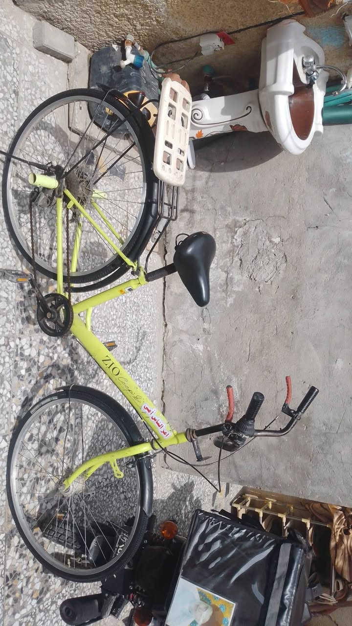 السلام عليكم شباب بايسكل للبيع حجم 27 سعر65وبي مجال مكاني حي الكوفه راسني علة مزجر


**إذا كنت صاحب هذا الإعلان وتريد حذفه لأي سبب، رجاءا أرسل رسالة إلى الدعم الفني**