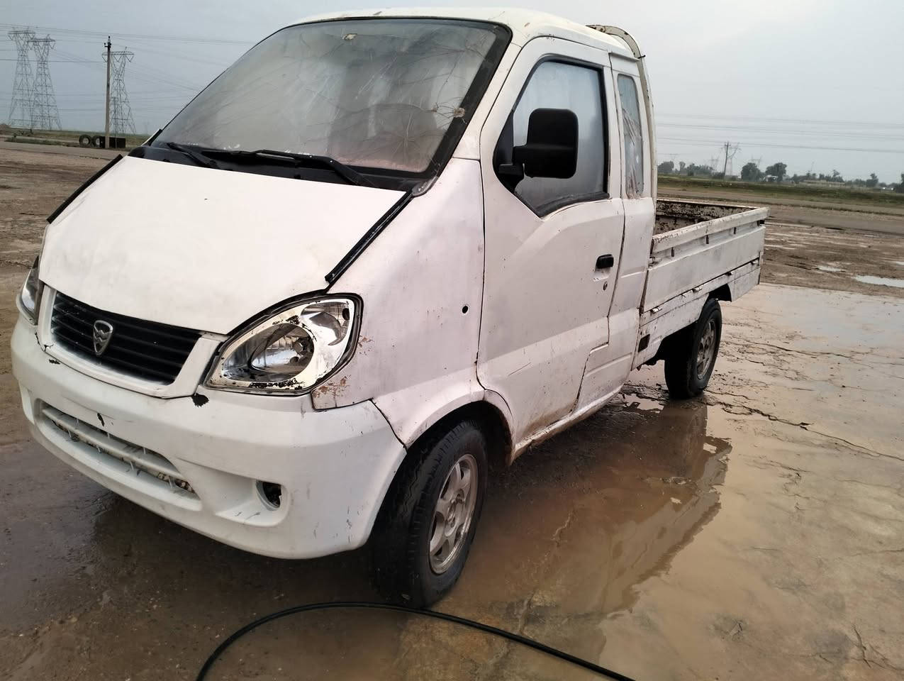 كيأ هايفي سياره جاهزه على اخر حبايه مال بيت
جام يصعد ينزل
يديات بوب شغاله
منفيس ستنساخ
كير وكسل شرط
صدر كله جديد 
محرك بصندوك 
دينمو جديد
سلف جديد
مسجل شغال
شاصيها معمر ترايك 120
مكانها سامراء
سعرها 13
***********بيه وتساب
