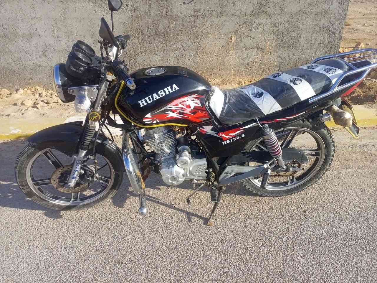 للبيع. هايوشا موديل 21 سلف+كهربائيات محرك مامفتوح+بصمه+ورقه مال شركه وياه السعر 675وبي مجال. مكان حصيبه. يم جامع الكبير. الاستفسار ***********
