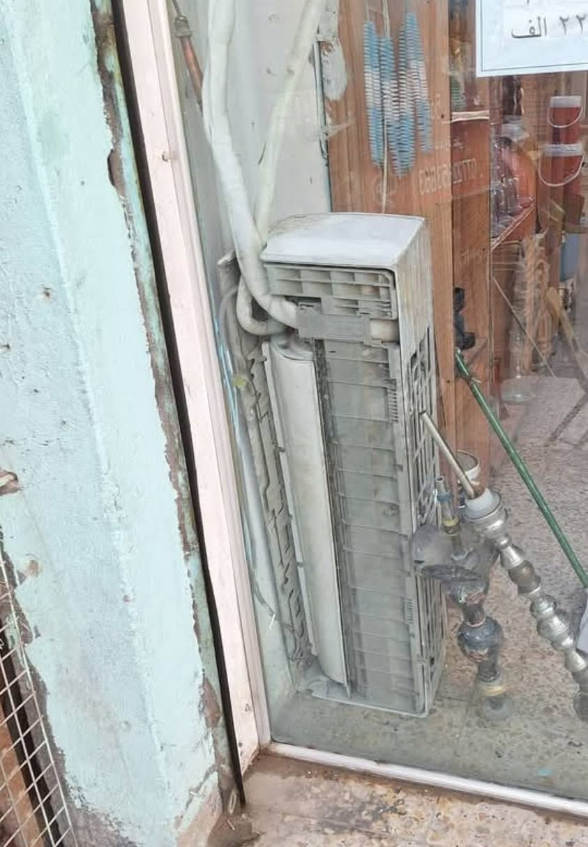 سبلت الوادي للبيع 2طن سبلت نضيف وشغال هواء بارد السعر 500الف وبيه مجال المكان بغداد العبيدي حي الرئاسة شارع عشرين خلف معمل الغاز للاستفسار الاتصال على الرقم ***********
