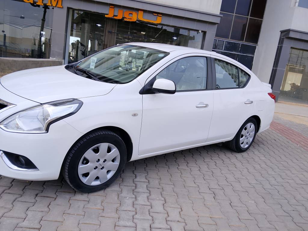 نيسان سني هندي موديل 2024 
مواصفات يده نيكل عطر نيكل دبل كيج شاشه ايباد كامره ويل جبير وبعد بي مواصفات سنويه لحد 2030 هزه جديده بي بطاقه بانزين شرط التحويل بدون صبغ بدون حالوب بدون تعديل كلين كفاله عامه ابيع نقد مكان السياره كركوك دروازه 
قفله من الخير126 مااجاوب منشور الشراي يخابر *********** اخوان ميفيده يعبر المنشور متواجد وتساب مازنجر كركوك, العراق
