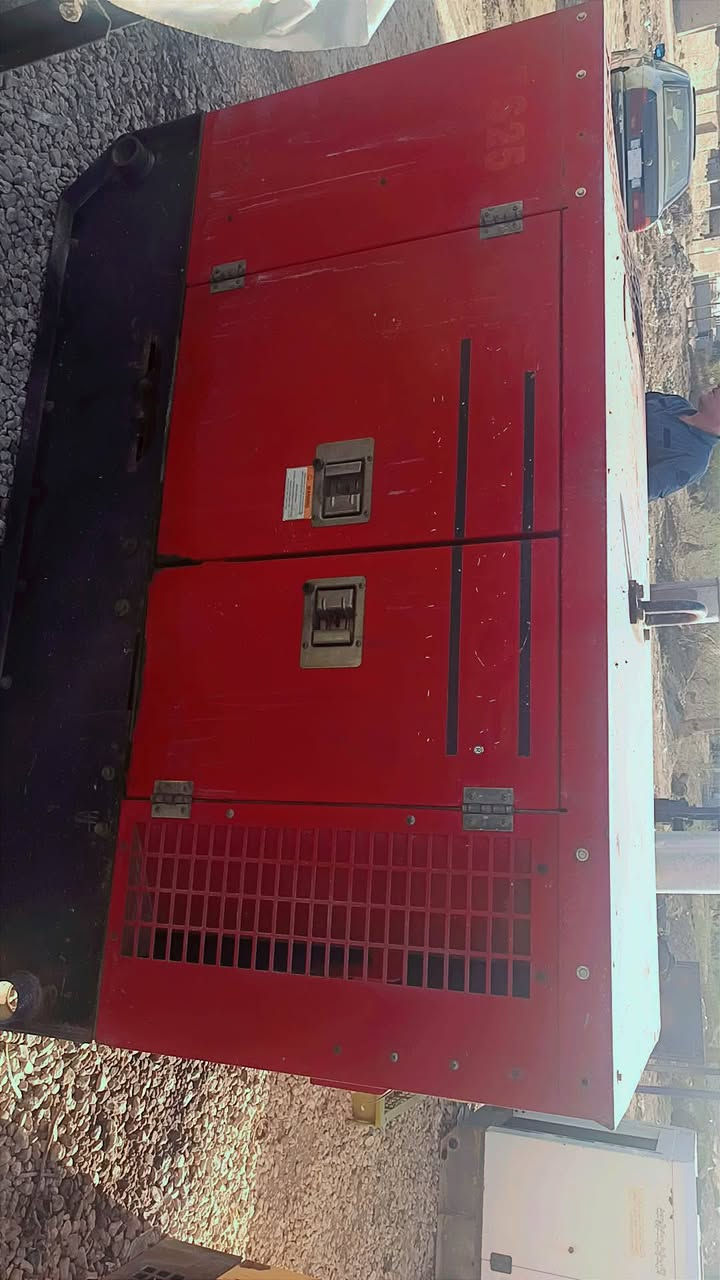 جوندير كاتم فول اوتو 3بستم 
30كيفي شاشه حساسات شرط الحمل


**إذا كنت صاحب هذا الإعلان وتريد حذفه لأي سبب، رجاءا أرسل رسالة إلى الدعم الفني**