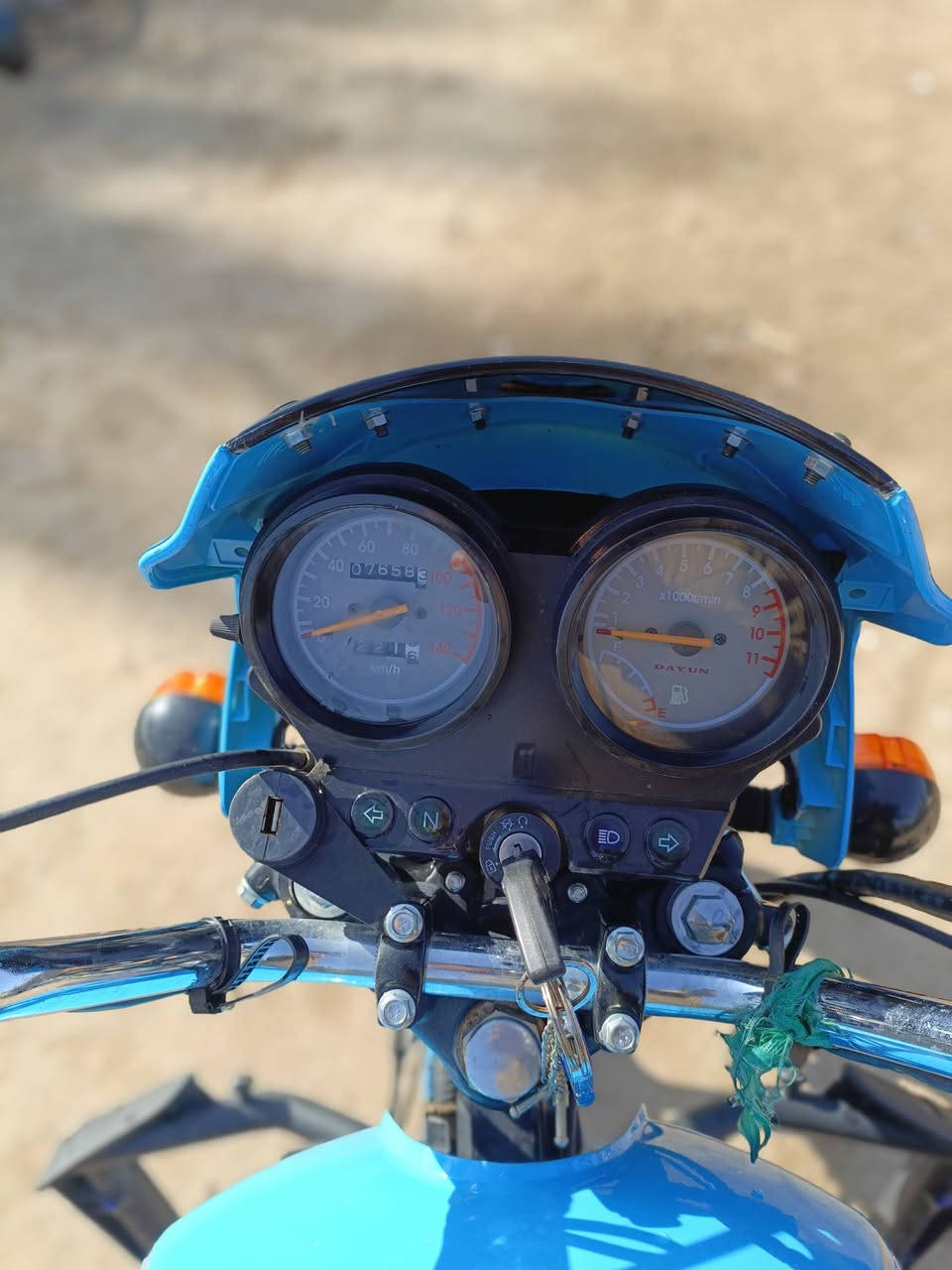 سلام عليكم دراجه دايون موديل 23 رقم وسنوية بسمي كامله مكمله اليحب يتصل أو يدلل هذا  رقمي ***********
