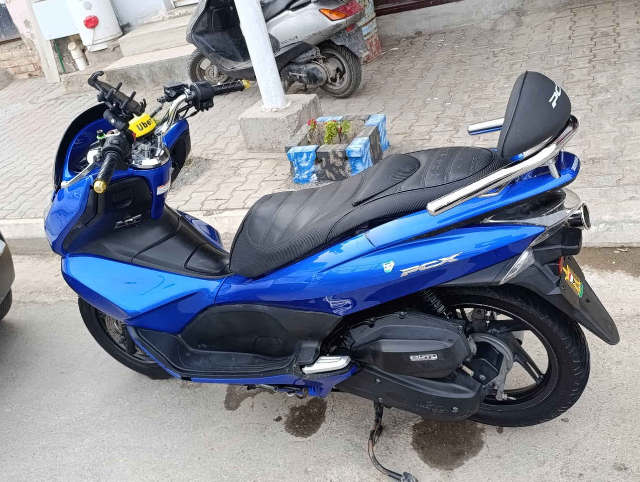 السلام عليكم شباب
دراجه pcx جيل اول ياباني 

مكفوله كفاله عامه من كلشي

   الاستفسار ***********

مكاني كوت الشرقيه.   سعره 13 وبيه مجال حك الجيه

