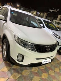 سورنتو ٢٠١٥ • ٣.٥ ٦سلندر • مشي ١٥٠الف