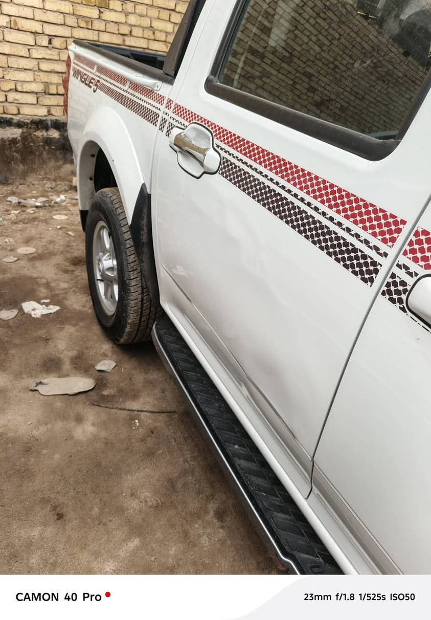 ٢٥ جديده ماشيه ٣٨
بيها خسفه بصيطه بل باب الورء
مكان السياره الديوانيه قضاء، الشاميه
سعر 140
***********
