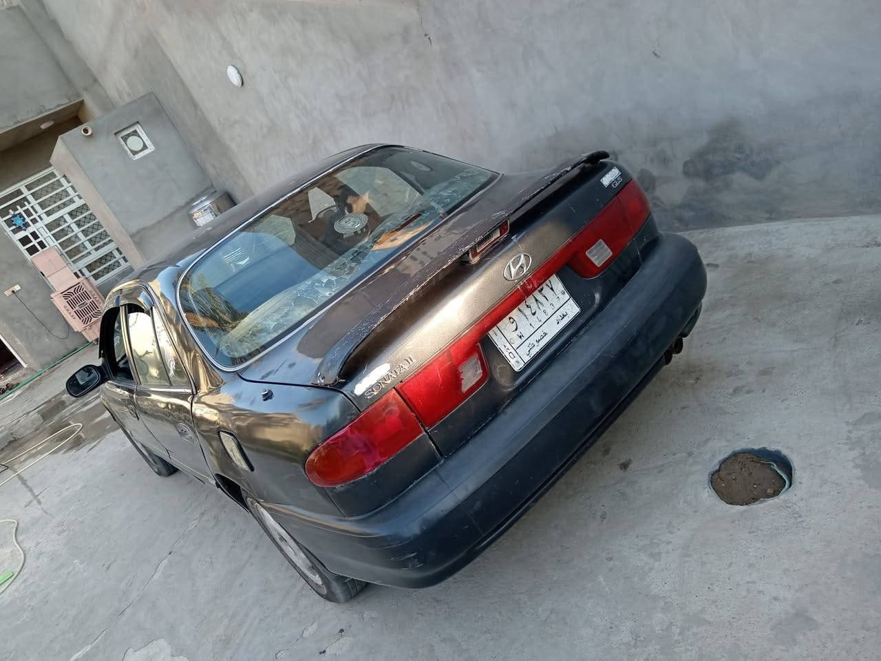سوناتا 2 للبيع 
مكينة اوكير خير من اللة 
تخم تاير جديد
داخل السيارة كلة جديد 
صدر امامي 90بلمية 
صدر خلفي جديد 
السيارة رقم بغداد 
تحويل ثاني يوم من صاحبة الشرعي 
السيارة خير من اللة 
عارضها 42 او بيهة مجال 
اي استفسار هاذ رقمي 
***********
