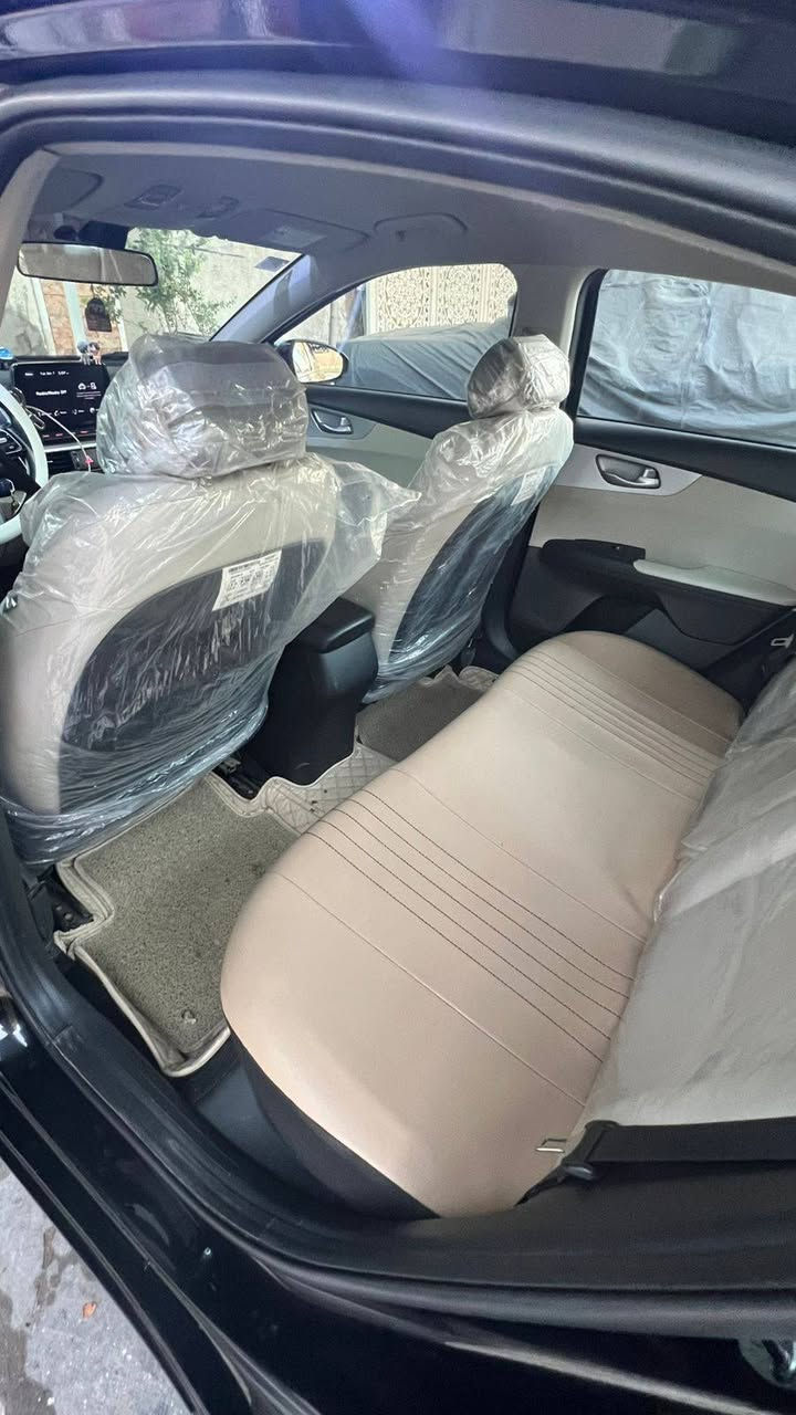 كيا فورتي 23 لون اسود
محرك 2000 دوش اشاير بلمرء 

نص فول حادثة جاملغ ايمن بدون دواخل 

سعر 140

***********
