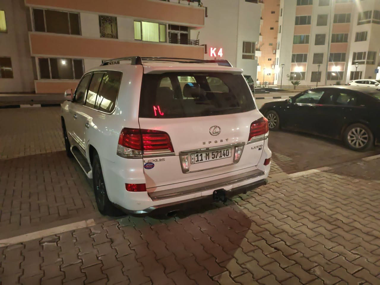 سلام عليكم
لكزس موديل 15
انظف واجدد لكزس بهذا الموديل 
ماشية 65الف حقيقي
مكفولة كفالة عامة من كلشي
داخل مشمشي
كلشي بيها بلادي وشغال
جكات
تخم تاير جديد
رقم بغداد بأسمي
مكاني بغداد
السعر خاص او اتصال
***********
