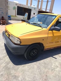 سياره للبيع موديل 12 رقم جديد انكليزي مصفره غرامات سعر 18 وبيه مجال 07...