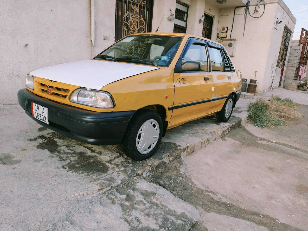 السلام عليكم سايبه موديل 2012 مكينه وكير كفاله حداديه وتخم تاير جديده رقم انكليزي كربلاء مصفره هيئه وغرامات سنويه لل2029 السياره كفاله من الضربه شواصي جدد تبريد شغال بس غاز السعر 27 مكاني كربلاء الحر السواده ***********
